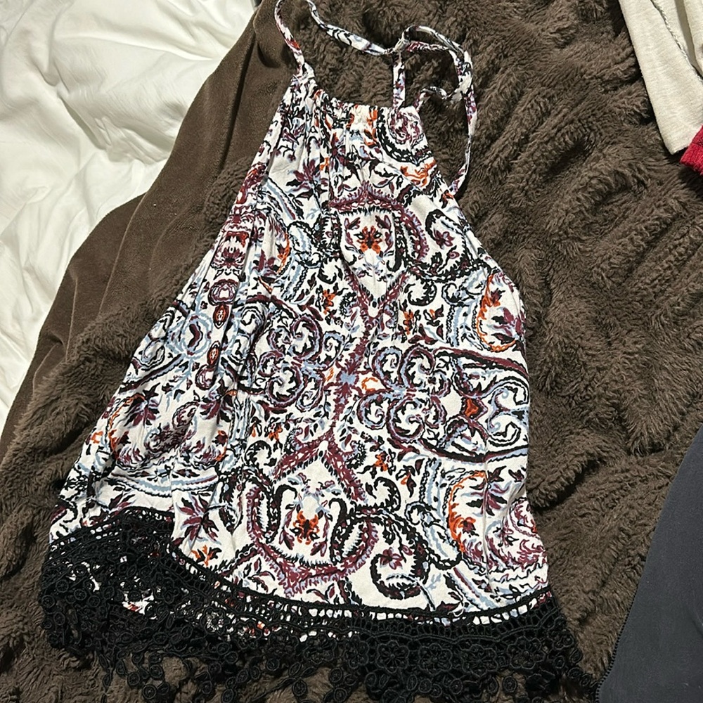 High neck patterned tank top lace bottom